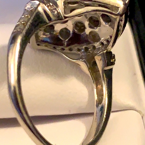 Size 6 .925 SS real diamond ring - Picture 5 of 5